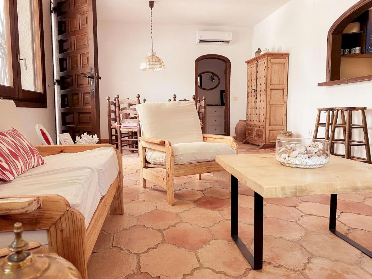 Villa Dos Calas - Bonita Villa De Estilo Rustico Y Piscina De Agua Salada L'Ametlla de Mar Esterno foto