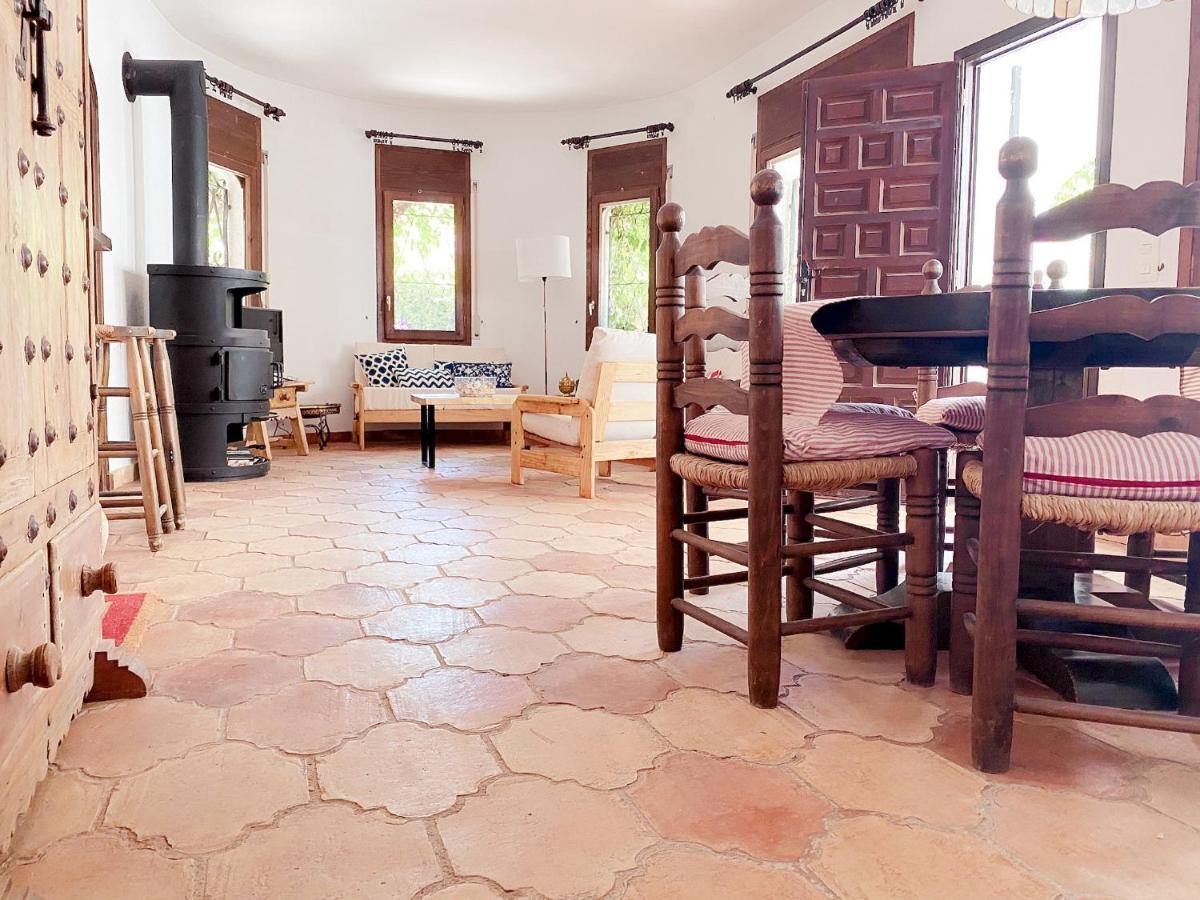 Villa Dos Calas - Bonita Villa De Estilo Rustico Y Piscina De Agua Salada L'Ametlla de Mar Esterno foto